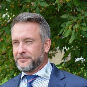Meet your Posher, Dale
